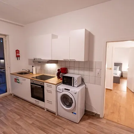 Schicke Grosszuegige Monteurwohnung * Людвигсхафен-на-Рейне