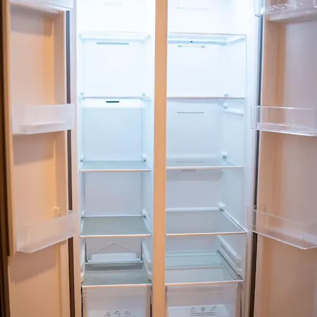 Schicke Grosszuegige Monteurwohnung Apartamento